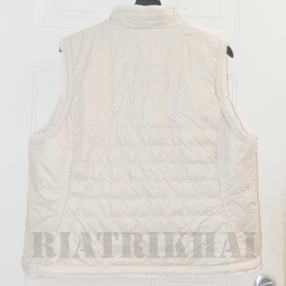IVORY NWT Quilted Faux Fur Puffer Vest  Reversible  Nicole Miller - Picture 11 of 13